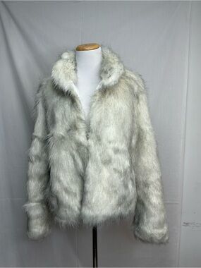Lux Faux Fur Jacket - Light Gray